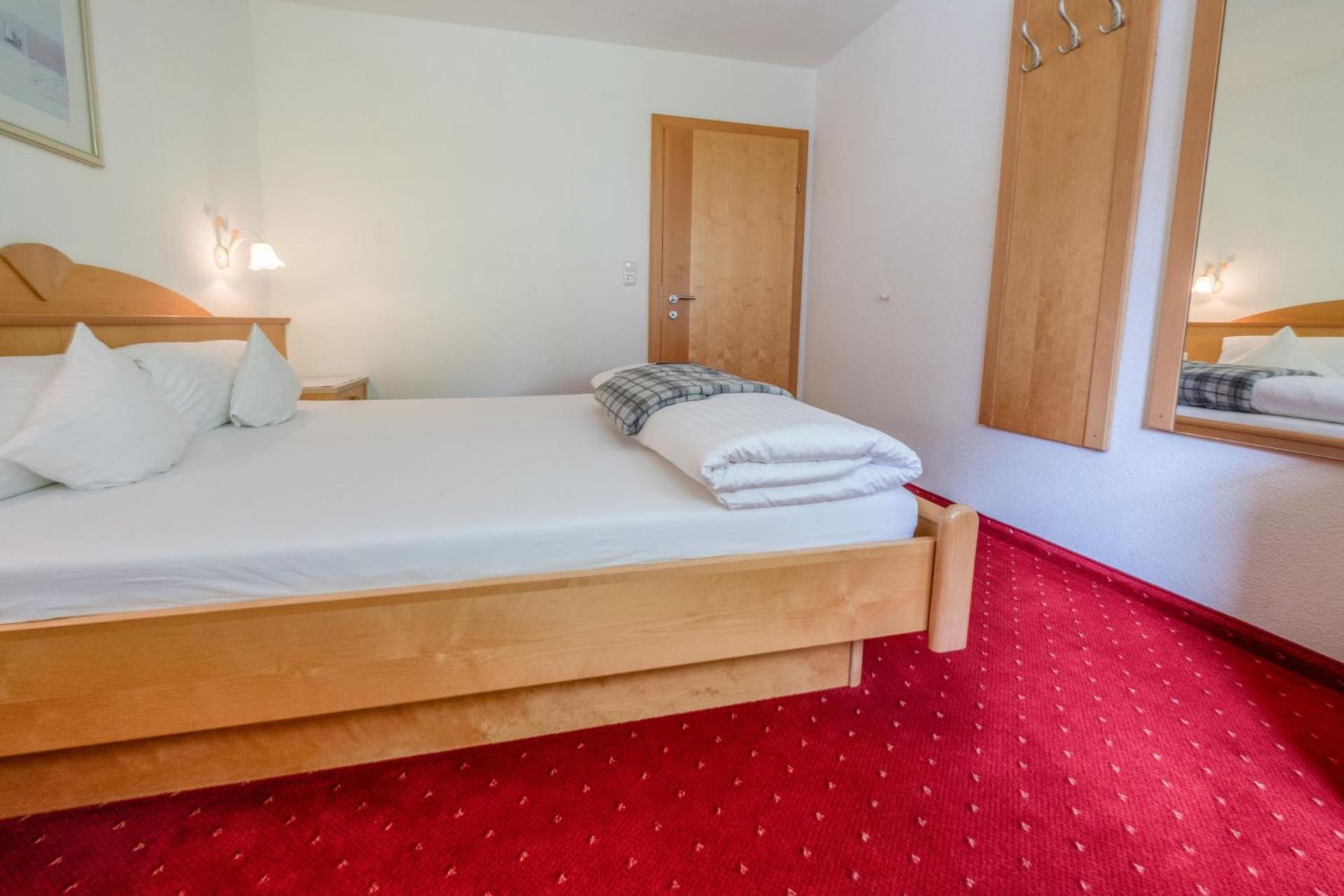 Haus Waldhof Hotell Ischgl Rum bild