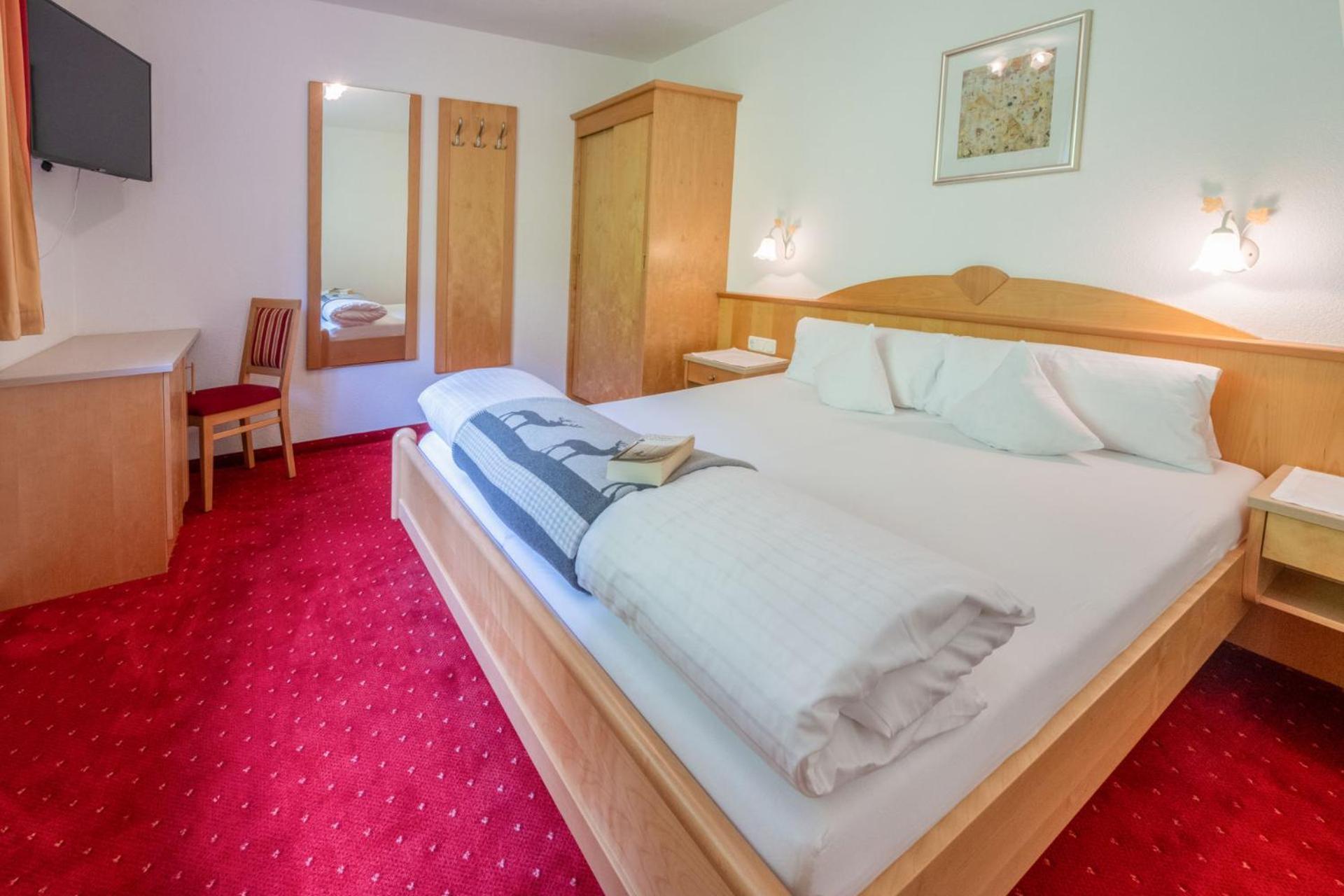 Haus Waldhof Hotell Ischgl Exteriör bild